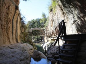 Roma tüneli ve mağarası turizmin gözdesi olacak