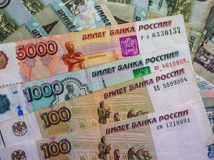 Rusya banka iflasları nedeniyle 100 milyar ruble kaybetti