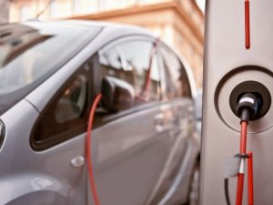 Çin'de hedef 2 milyon elektrikli araç