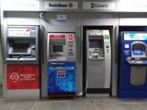 İstanbul metrosuna ATM'ler tekrar yerleştirildi