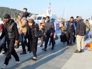 Ege Denizi'nde yasa dışı göçle mücadele devam ediyor