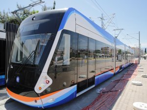 Antalya’da resmi plakalı otobüsler ve tramvay bayramda ücretsiz