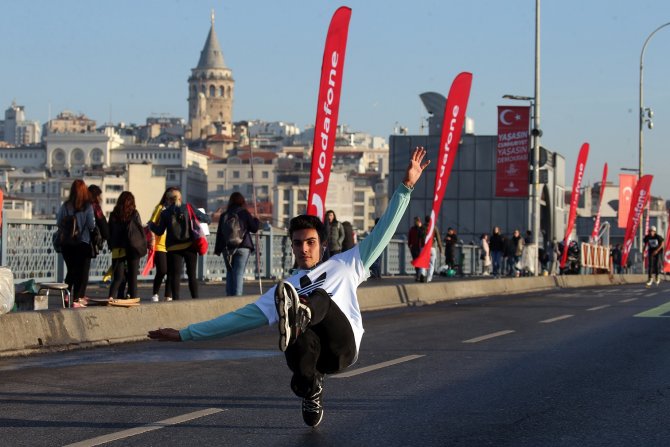 1581579398_vodafone_15.___stanbul_yar___maratonu__3_.jpg